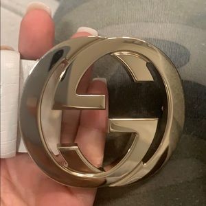 White Gucci belt